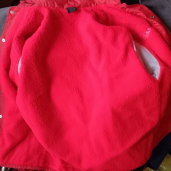 Medium Vintage Puffer Jacket Big Apple Bowling League Big Red Nebraska 1990's - Picture 6 of 6